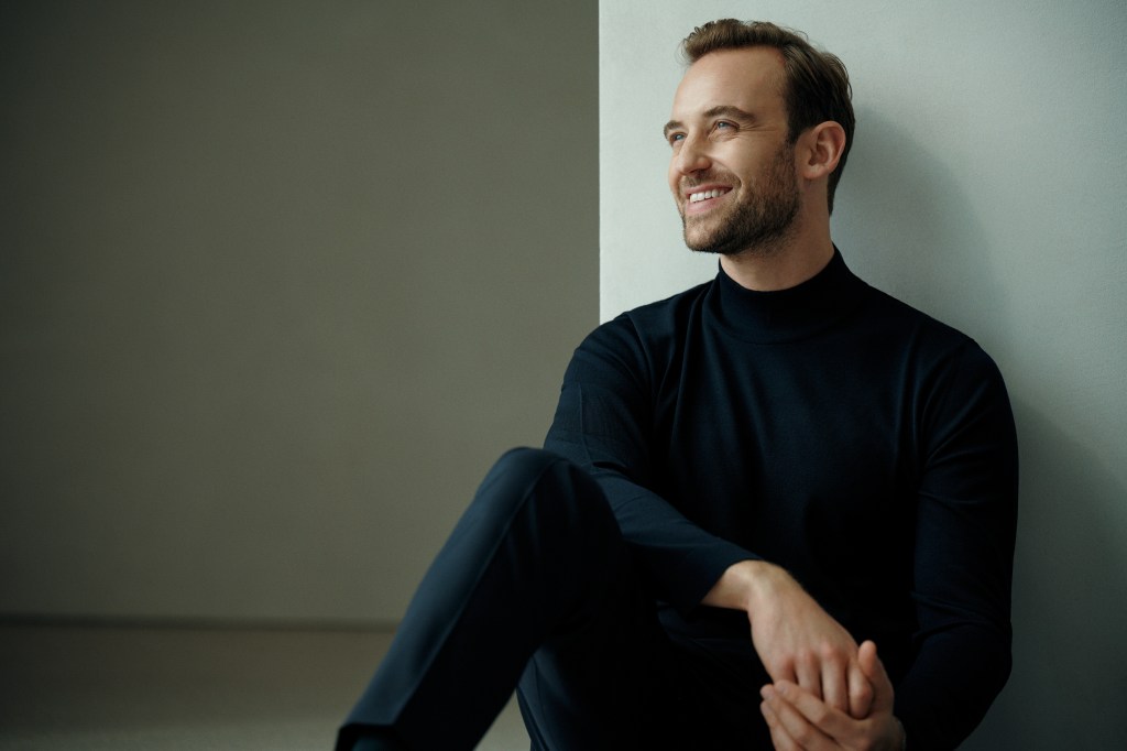 Joël Dicker : « J’adore me perdre dans l’histoire que j’écris&nbsp;»